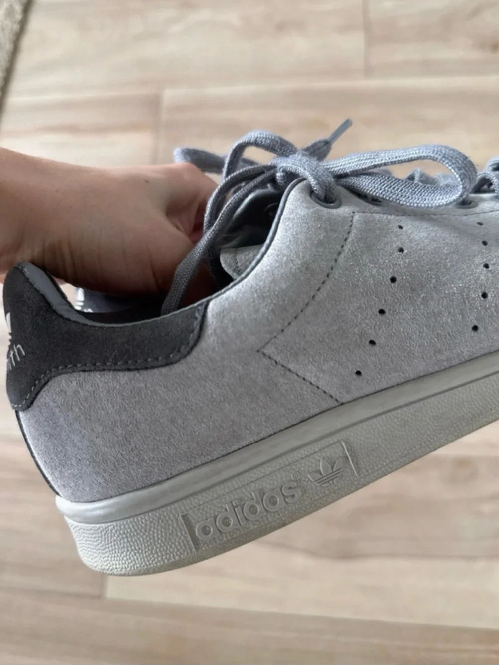Adidas Stan Smith Men's Suede Gray Low Top Sneakers Streetwear Going Out